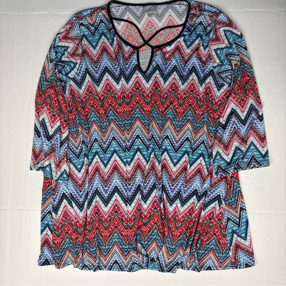 Avenue Women's 30 32 Shirt Tunic Chevron Red Blue White Tribal Poly Spandex